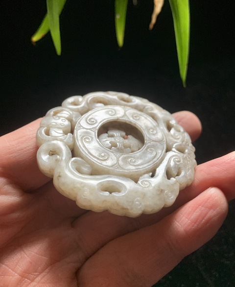 古玩玉器明清和田玉雕“轉芯佩”拍賣，當前價格9800元