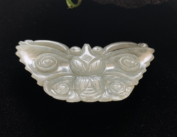 古玩玉器明代和田玉雕“蝴蝶佩”拍賣,當(dāng)前價(jià)格3500元