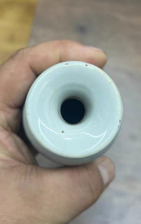 古玩陶瓷清中期,青花山水紋賞瓶,柳葉瓶拍賣,當前價格1600元