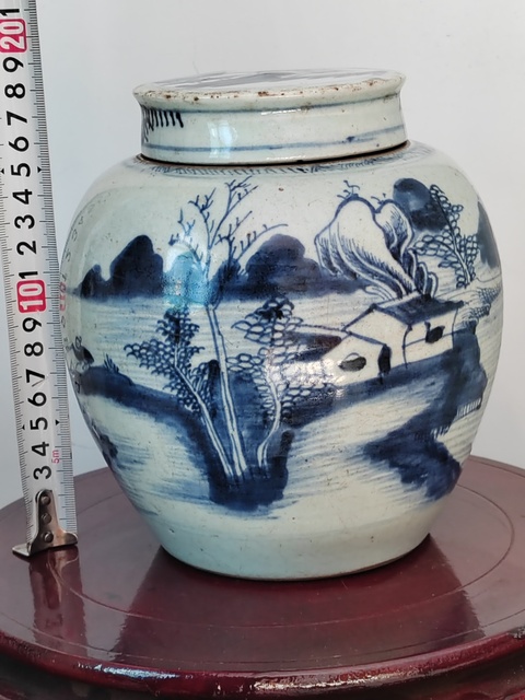 古玩陶瓷清乾隆青花山水紋蓋罐拍賣,當前價格2800元