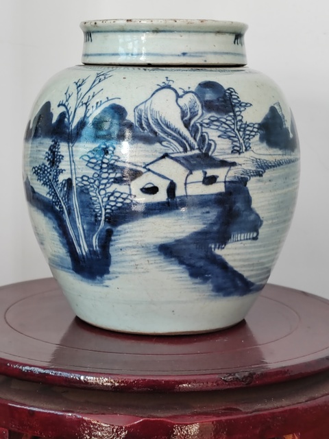 古玩陶瓷清乾隆青花山水紋蓋罐拍賣,當前價格2800元