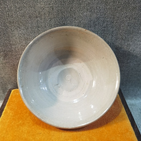 古玩陶瓷青白釉撇口碗拍賣，當(dāng)前價格0元