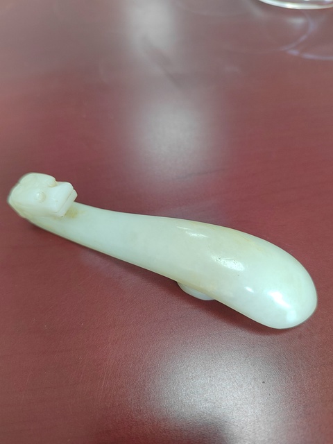 古玩玉器龍鉤拍賣(mài),當(dāng)前價(jià)格3200元