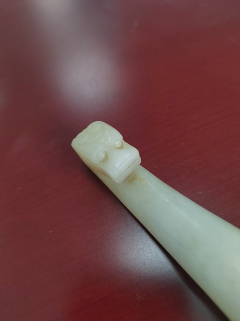 古玩玉器龍鉤拍賣(mài),當(dāng)前價(jià)格3200元