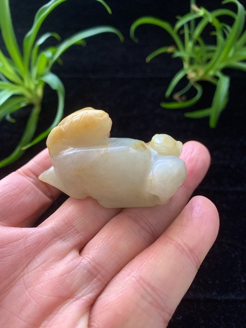 古玩玉器清代老翡翠雕“瑞獸”拍賣,當前價格13500元