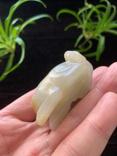 古玩玉器清代老翡翠雕“瑞獸”拍賣,當前價格13500元
