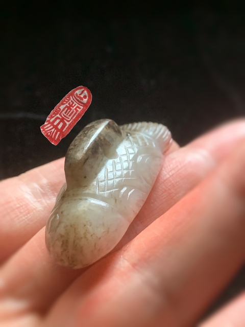 古玩玉器和田玉雕“魚形印章”拍賣,當前價格25500元