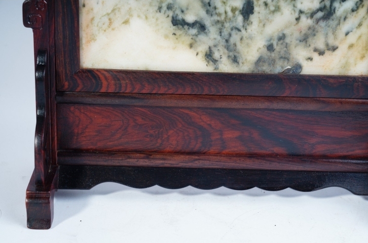 古玩雜項老撾大紅酸枝鑲嵌天然云石插屏?? 尺寸：25*25cm拍賣，當前價格588元