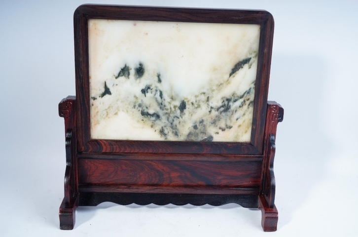 古玩雜項老撾大紅酸枝鑲嵌天然云石插屏?? 尺寸：25*25cm拍賣，當前價格588元