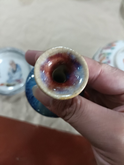 古玩陶瓷民國窯變釉長頸撇口荸薺瓶拍賣,當(dāng)前價(jià)格2888元