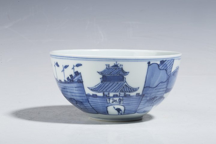 古玩陶瓷晚清·青花滕王閣章江門山水圖小碗拍賣，當(dāng)前價(jià)格4000元