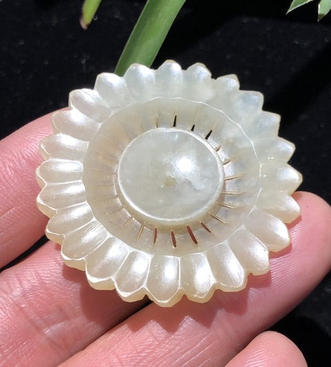 古玩玉器明代和田玉雕“帽花”拍賣，當(dāng)前價格3500元