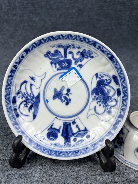 古玩陶瓷青花瓜棱開窗博古花卉紋杯碟套拍賣,當前價格1688元