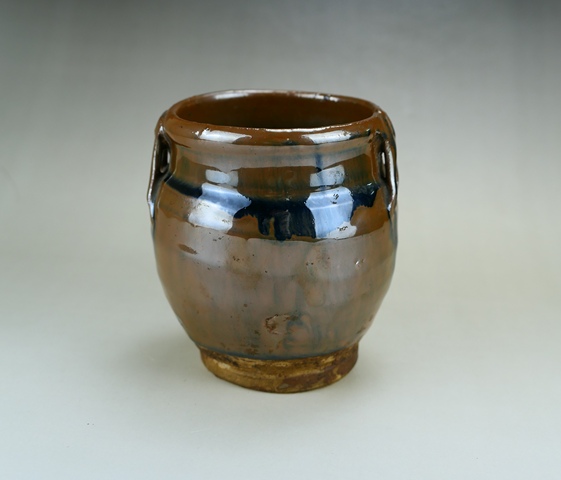 域鉴古玩】明晚期.耀州窑窑变紫金釉四系罐（意境山水墨画）拍卖