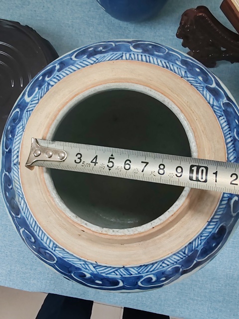 古玩陶瓷清乾隆時期青花花卉圖案罐拍賣，當前價格4280元