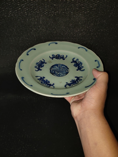 古玩陶瓷【清中】豆青釉青花五福捧壽盤【傳世佳品】拍賣,當前價格0元