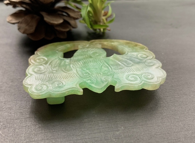 古玩玉器清代天然翡翠雕“福意綿綿”帶扣拍賣，當(dāng)前價格55000元