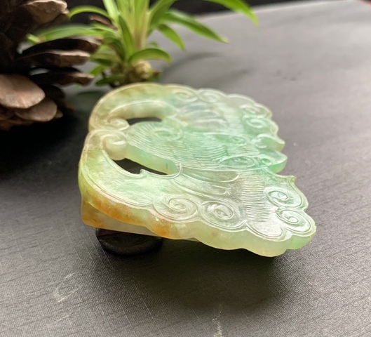 古玩玉器清代天然翡翠雕“福意綿綿”帶扣拍賣，當(dāng)前價格55000元