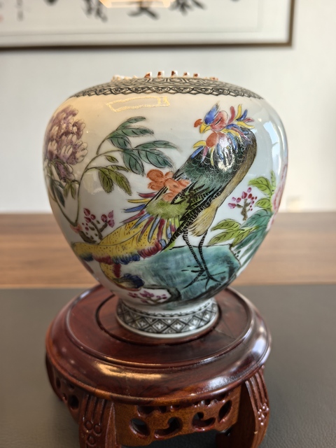 古玩陶瓷超細路粉彩雉雞牡丹圖詩文燈籠瓶拍賣，當前價格980元