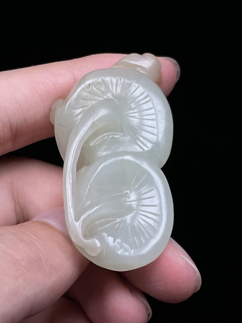 古玩玉器和田玉籽料雕“君子佩”拍賣(mài)，當(dāng)前價(jià)格5555元