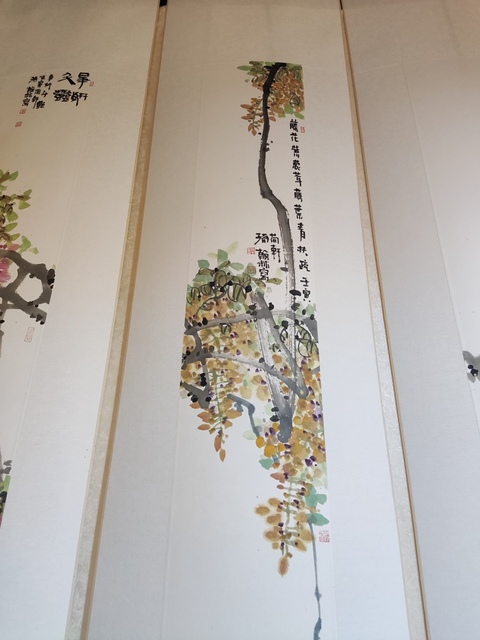 古玩字畫手工精裱河南名家孫朋飛花卉六屏拍賣，當(dāng)前價(jià)格2688元