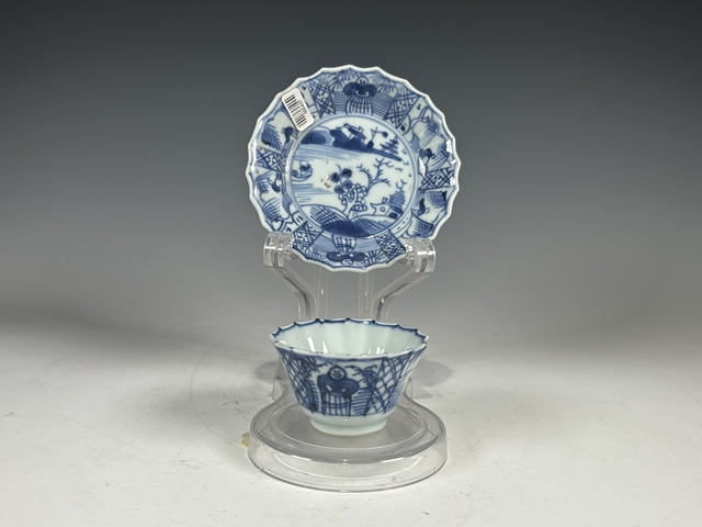 古玩陶瓷清康熙·青花魚家樂花口杯碟拍賣，當前價格1880元
