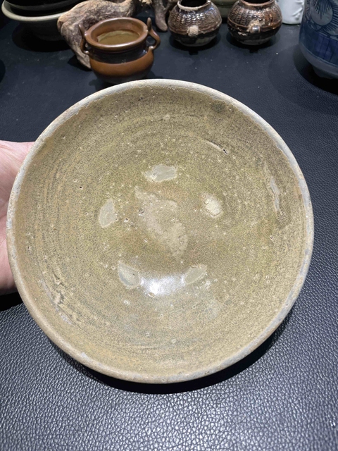 古玩陶瓷【五代十國】越窯青釉玉壁底碗【館藏級】拍賣,當前價格0元