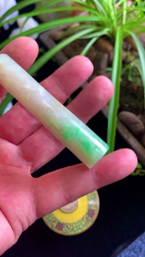 古玩玉器清代天然翡翠翎管拍賣，當前價格12000元