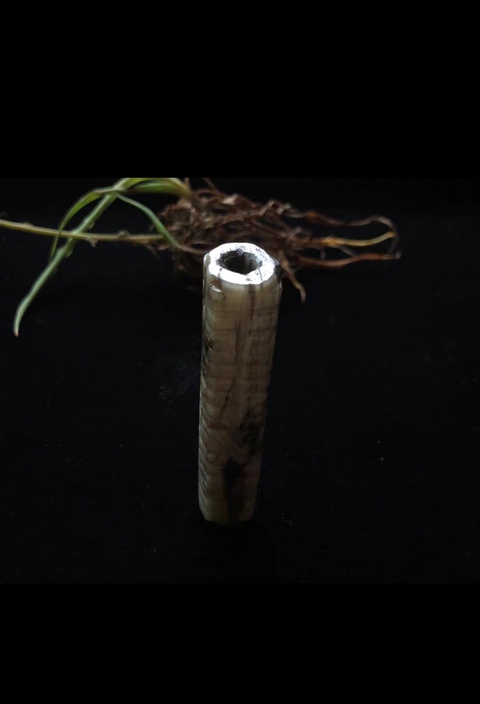 古玩玉器明代和田玉雕“琮式勒”拍賣,當(dāng)前價(jià)格42000元