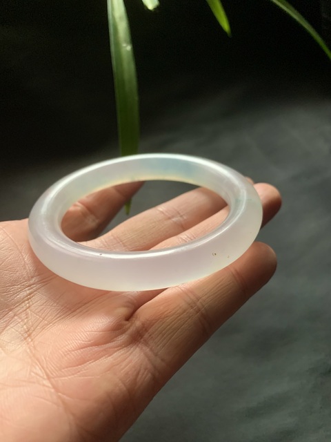 古玩玉器清代天然翡翠手鐲拍賣，當前價格150000元