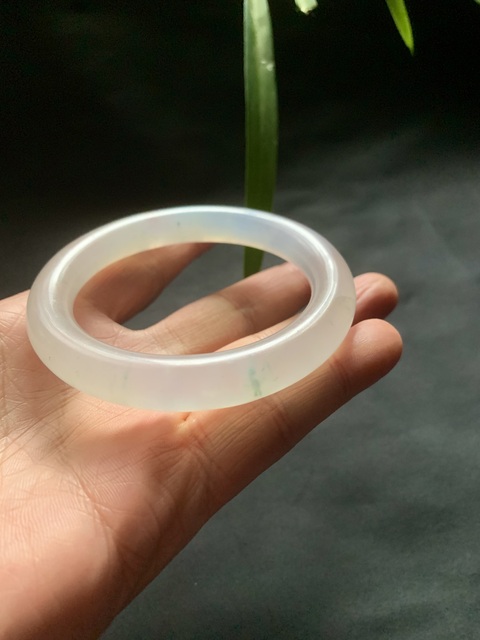 古玩玉器清代天然翡翠手鐲拍賣，當前價格150000元