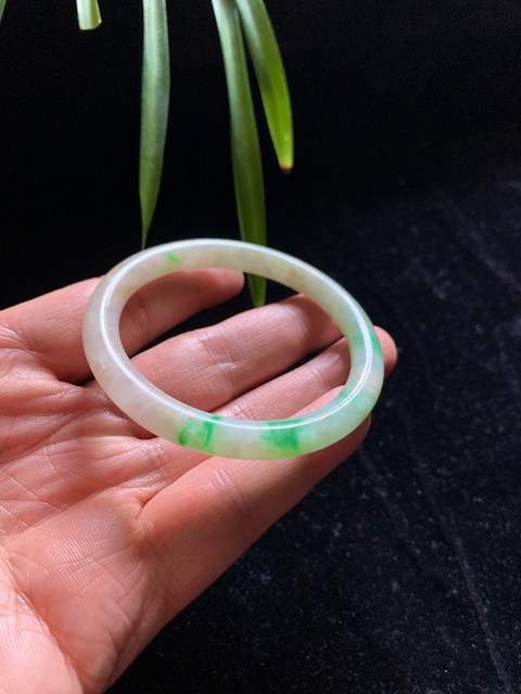 古玩玉器清代天然翡翠手鐲拍賣，當前價格38000元