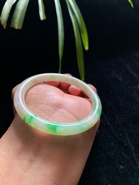 古玩玉器清代天然翡翠手鐲拍賣，當前價格38000元