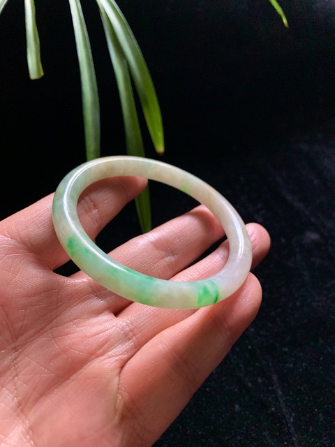 古玩玉器清代天然翡翠手鐲拍賣，當前價格38000元