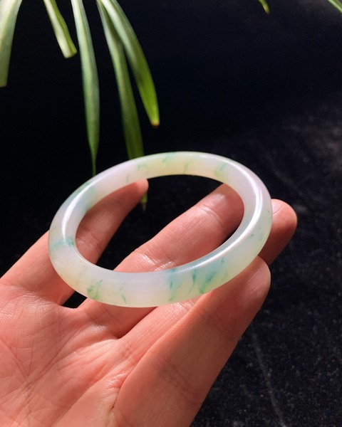 古玩玉器晚清天然翡翠手鐲拍賣，當前價格120000元