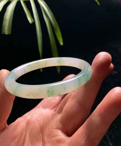 古玩玉器晚清天然翡翠手鐲拍賣，當前價格120000元