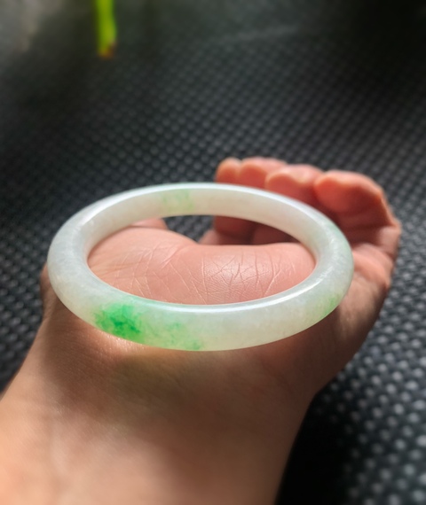 古玩玉器清代天然翡翠手鐲拍賣，當前價格32000元