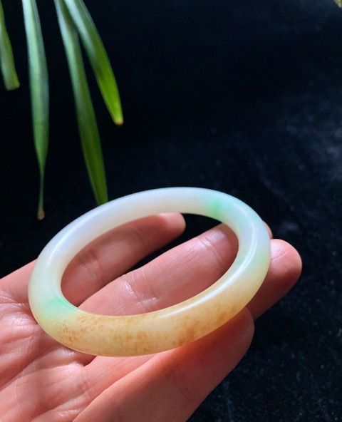 古玩玉器清代天然翡翠手鐲拍賣，當前價格98000元