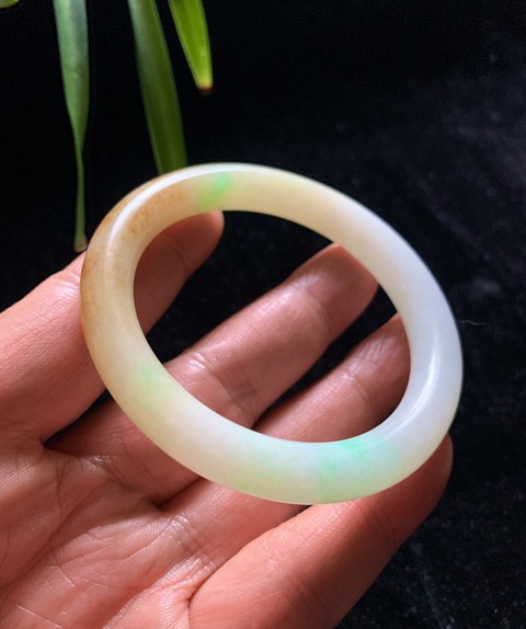 古玩玉器清代天然翡翠手鐲拍賣，當前價格98000元