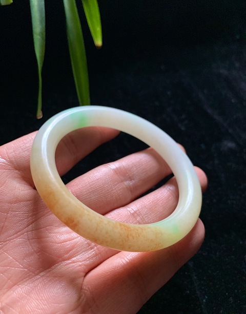 古玩玉器清代天然翡翠手鐲拍賣，當前價格98000元