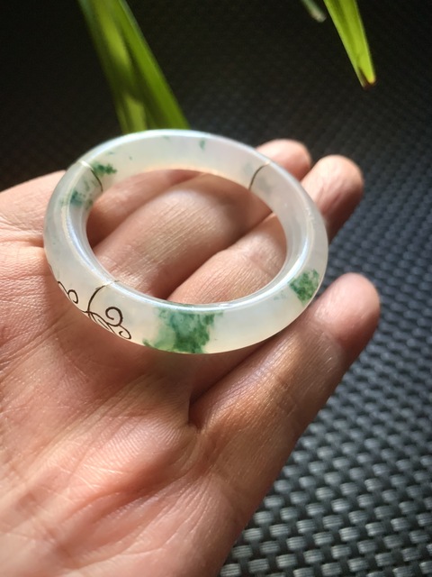 古玩玉器天然翡翠掛圈袈裟環圈拍賣,當前價格8900元
