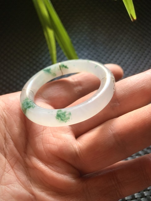 古玩玉器天然翡翠掛圈袈裟環圈拍賣,當前價格8900元