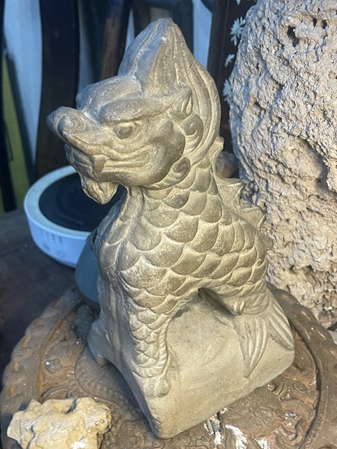 古玩陶瓷磚雕蚩吻拍賣，當前價格2888元