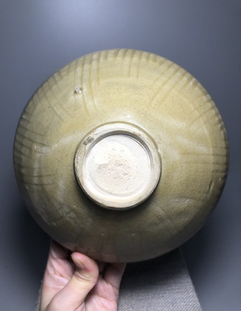 古玩陶瓷(宋代細路精品)青釉刻花紋大碗拍賣,當前價格2888元