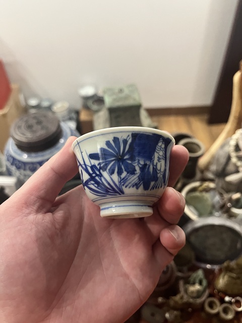 古玩陶瓷清代花卉紋青花杯拍賣，當前價格200元