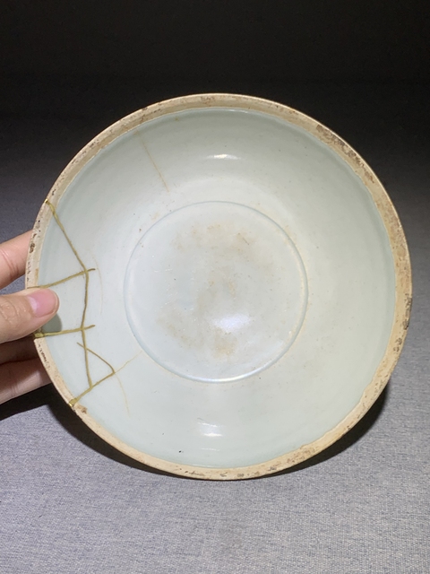 古玩陶瓷南宋湖田影青釉刻花紋碗拍賣,當(dāng)前價格888元