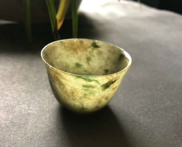 古玩玉器清代天然翡翠“素紋杯”拍賣,當前價格58000元