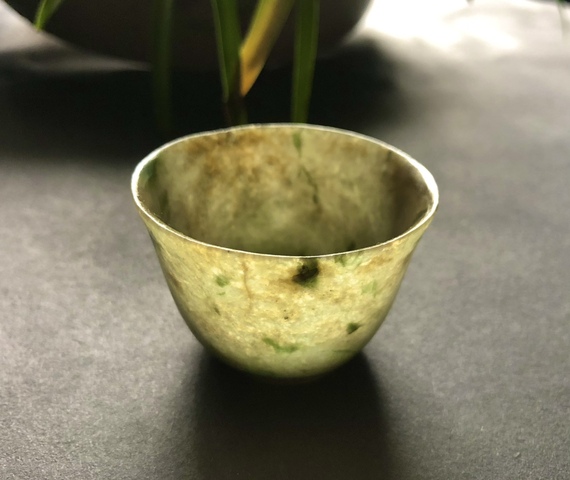 古玩玉器清代天然翡翠“素紋杯”拍賣,當前價格58000元