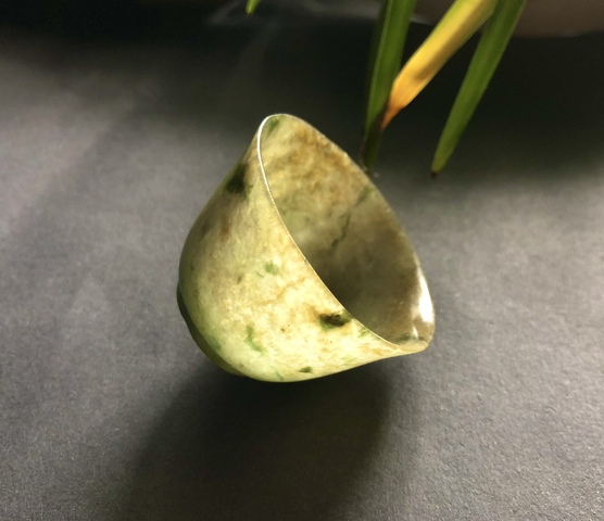 古玩玉器清代天然翡翠“素紋杯”拍賣,當前價格58000元