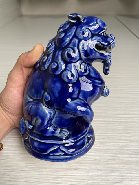 古玩陶瓷晚清民國 日本官窯九谷燒窯變藍(lán)釉獅子塑像拍賣,當(dāng)前價(jià)格750元